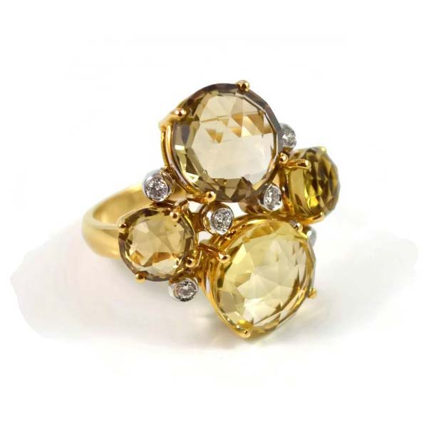 4 Tips for Making an Impact with Statement Jewelry