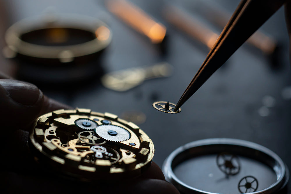 4 Signs It's Time to Have Your Watch Serviced