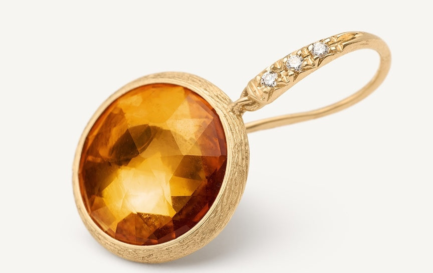 diamond or gemstone feels loose