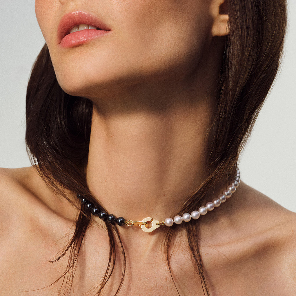 Dinh Van Trunk Show