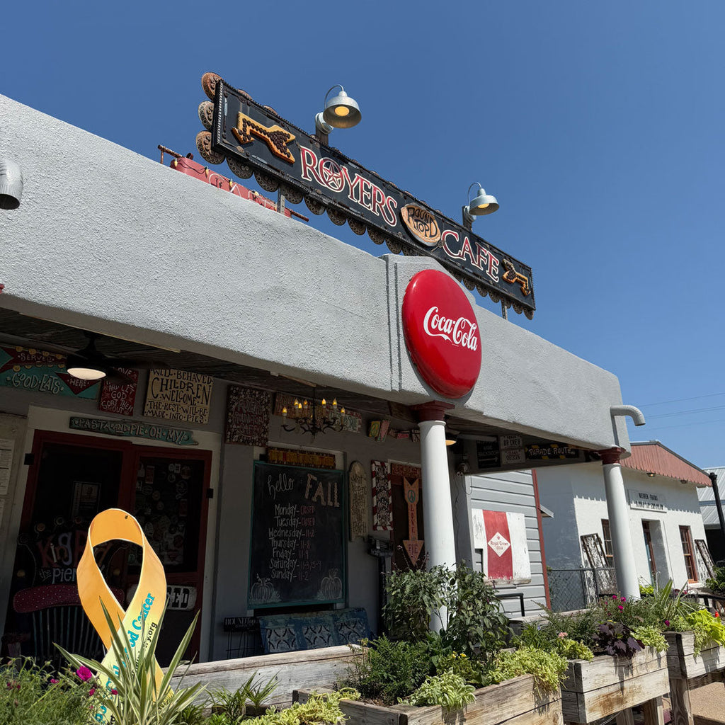 Royer's Round Top Cafe Houston Pop-Up<br><span style="font-size: 16px; font-weight: bold; font-family: Avenir; margin-top: 25px;">DEC 20</span>