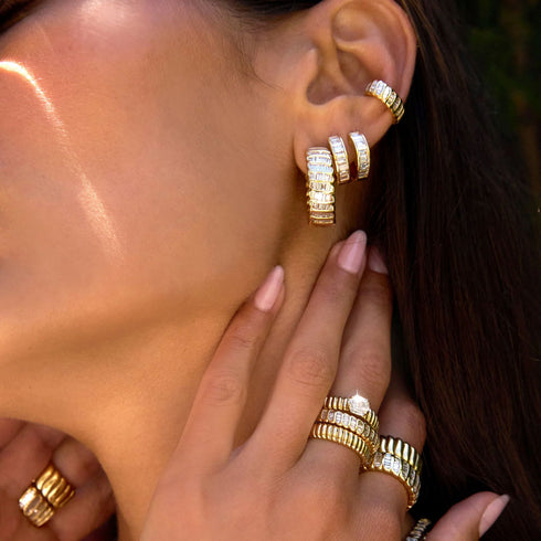 Baguette Diamond Zoe Hoops 18k Yellow Gold - 2