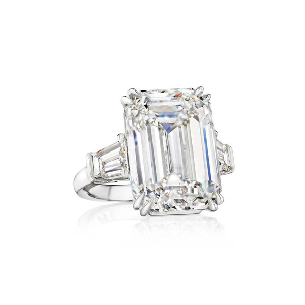3 Stone Diamond Ring with15ct Emerald Cut - 2
