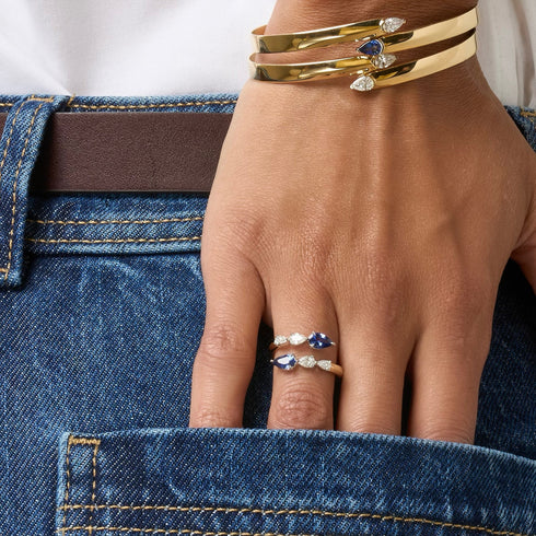 Pear Shape Diamond And Sapphire Graduated Crossover Ring - 2