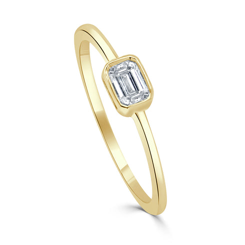 14K Gold & Emerald-Cut Diamond Ring - 0.26ct - 1