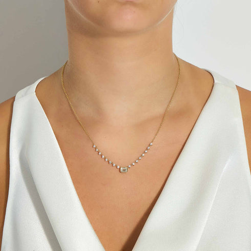 1.27ct Emerald Shape And Round Diamond Necklace - 2