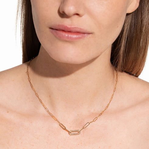 Maillon Small Necklace in 18K Yellow Gold with Diamonds - 3