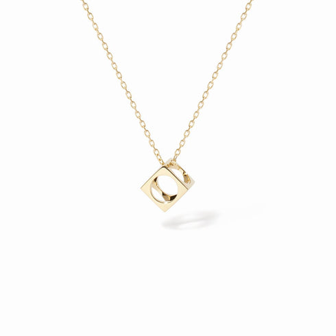 Le Pavé Small Pendant in 18K Yellow Gold - 1