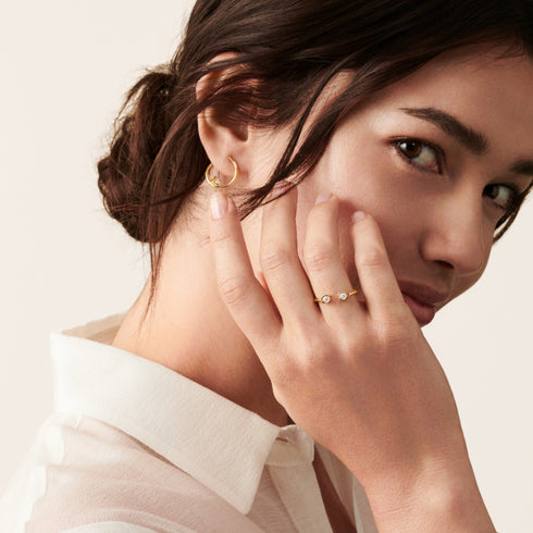 Le Cube Diamant Small Hoop Earrings in 18K Yellow Gold - 2