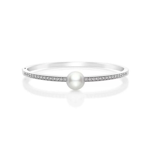 Classic White South Sea Cultured Pearl And Diamond Bracelet - 1