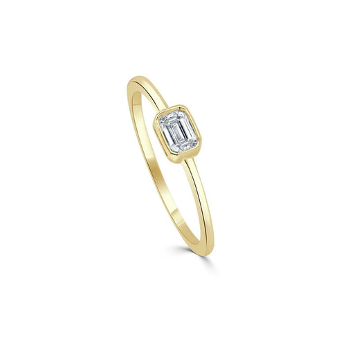 Emerald-Cut Diamond Ring - 1