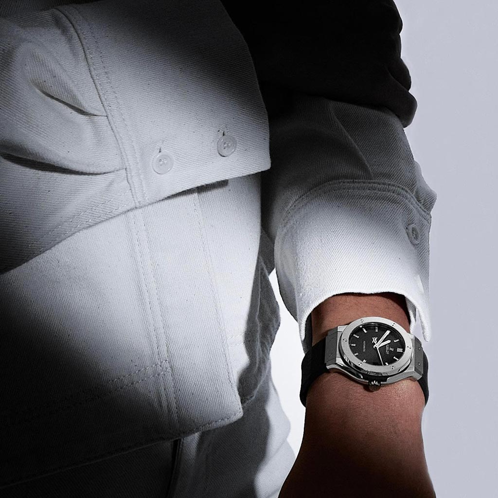 Classic Fusion Titanium 42mm Watch