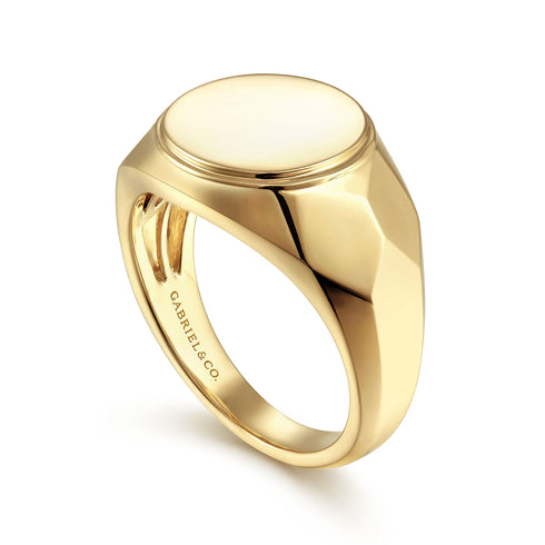 Facets 14K Yellow Gold Round Signet Ring in High Polished Finish - 4