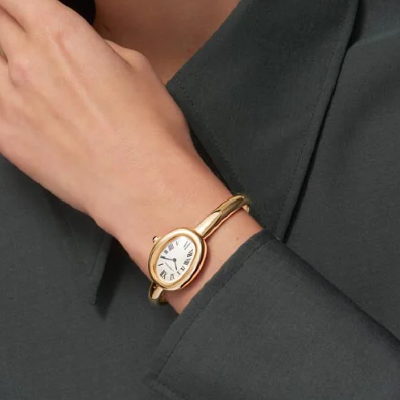 A Closer Look at the Cartier Baignoire