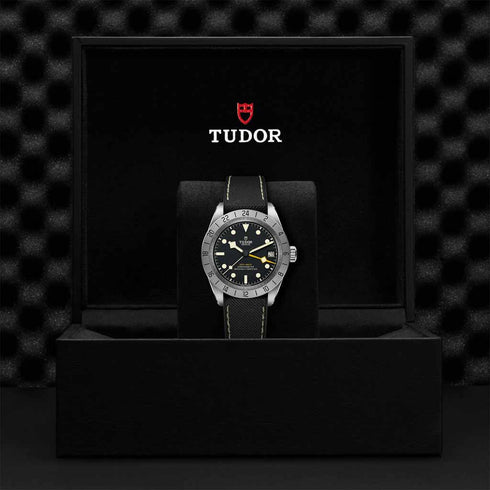 Black Bay Pro on Hybrid Rubber And Leather Watch - 5