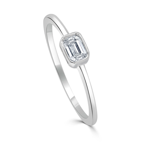 14K Gold & Emerald-Cut Diamond Ring - 0.26ct - 1