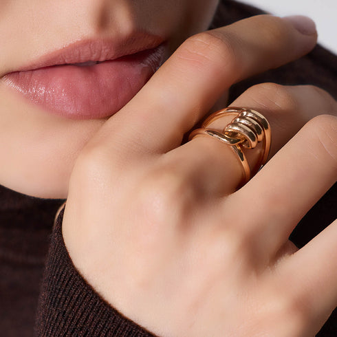 Huxley 18K Gold Single Coil Link Ring - 2