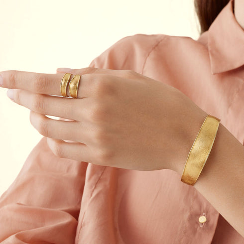 18K Yellow Gold Medium Bangle - 3