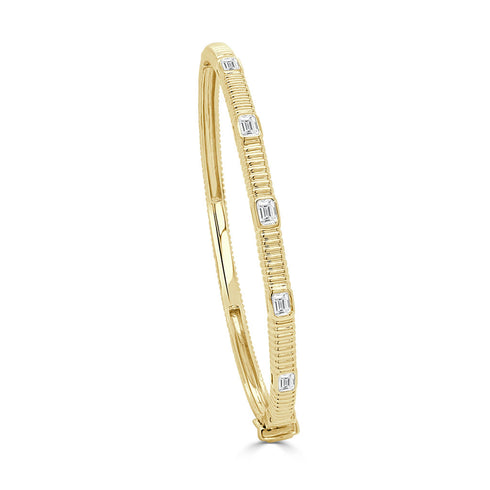 14K Gold & Emerald Cut Diamond Bangle - 0.77ct - 2