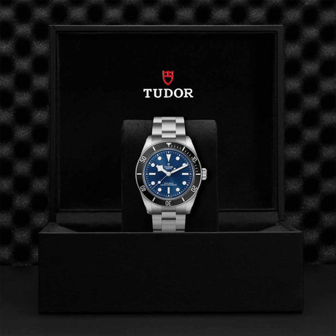 Black Bay 68 43 Watch - 5