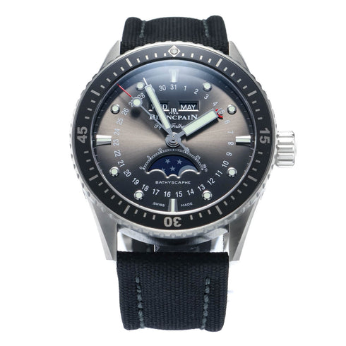 Bathyscaphe Quantième Complet Phases de Lune Watch - 1