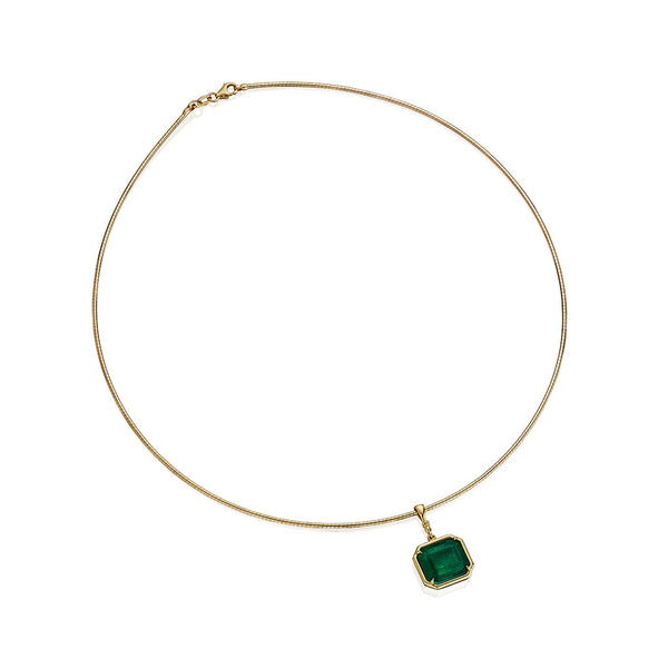 14K Yellow Gold Emerald Diamond Omega Necklace - 1