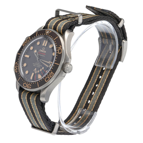 Seamaster Diver 300M '007 Edition' Watch - 3