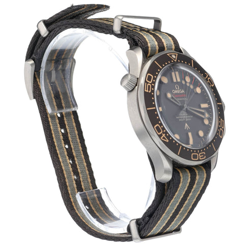 Seamaster Diver 300M '007 Edition' Watch - 5