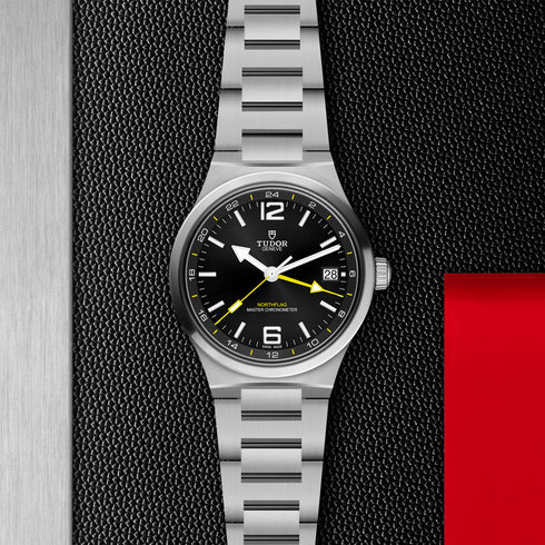 Northflag 41 Watch - 2