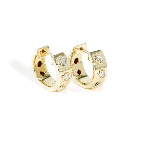 Yellow Gold Wide Huggies With 0.48ctw Bezel Set Round And Emerald Diamonds Earrings - 1