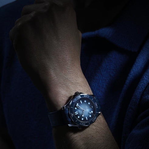 Seamaster Diver 300M Steel On Rubber Strap Watch - 2