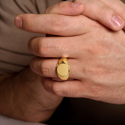Facets 14K Yellow Gold Round Signet Ring in High Polished Finish - 6